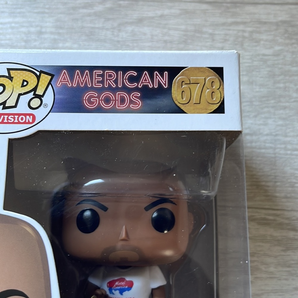 Pop! Television American Gods Shadow Moon - Picture 3 of 10